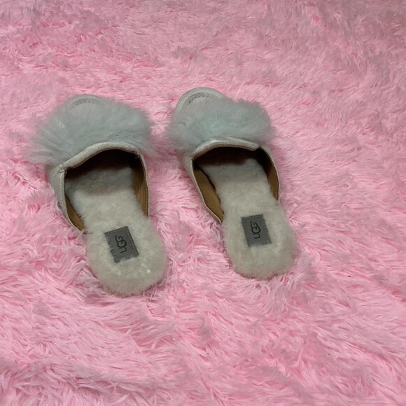 Light Blue Off White Ugg slide on flats - Picture 3 of 6